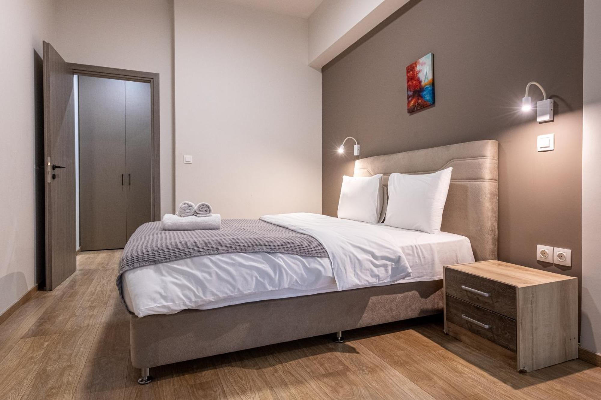 Athenian Infinity Apartments Екстер'єр фото
